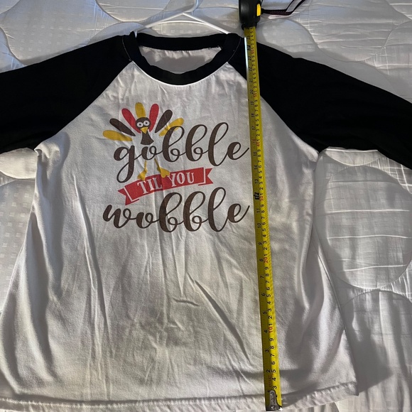 Ladies size S Thanksgiving shirt - Picture 4 of 4